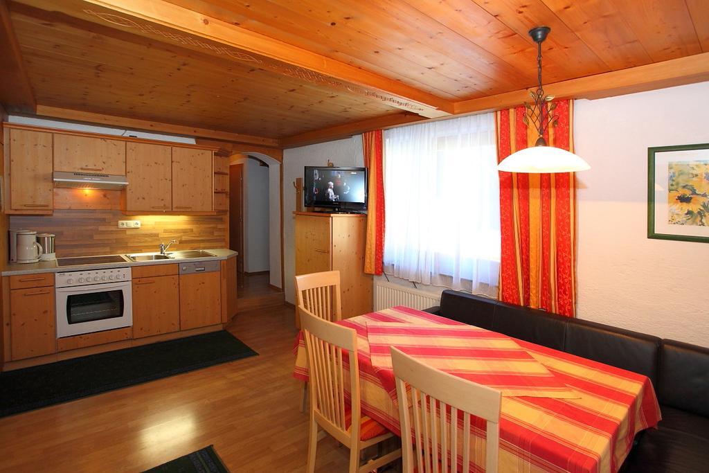 Appartements Wirnsperger 格罗萨尔 客房 照片