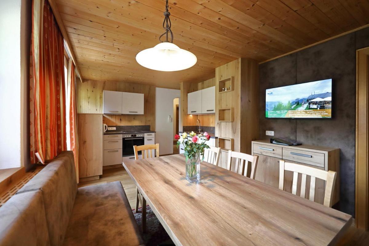 Appartements Wirnsperger 格罗萨尔 外观 照片